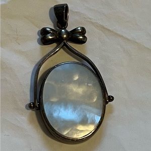 Beautiful pendant that has been in my family.